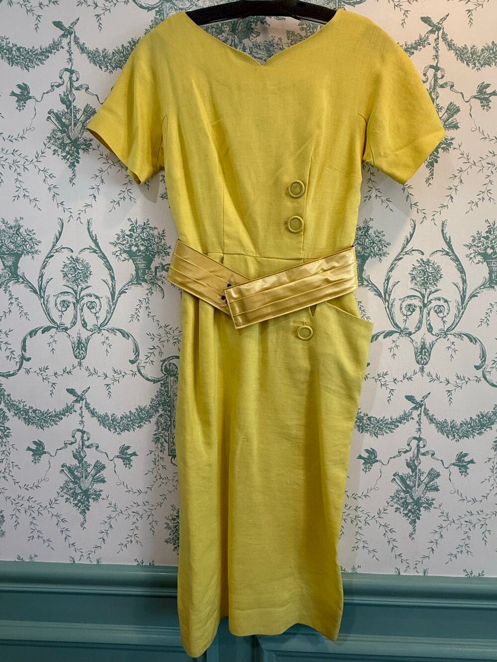Vintage 50s Kasper Penart Fashions Yellow Linen Sheath Dress Studio Wardrobe XS